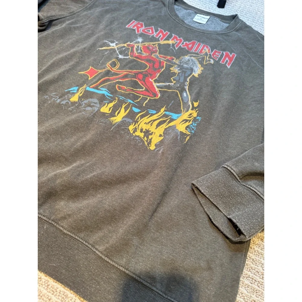 Iron Maiden Number‎ of the Beast Graphic Sweatshirt Washed Grey 2X 2023 QY217